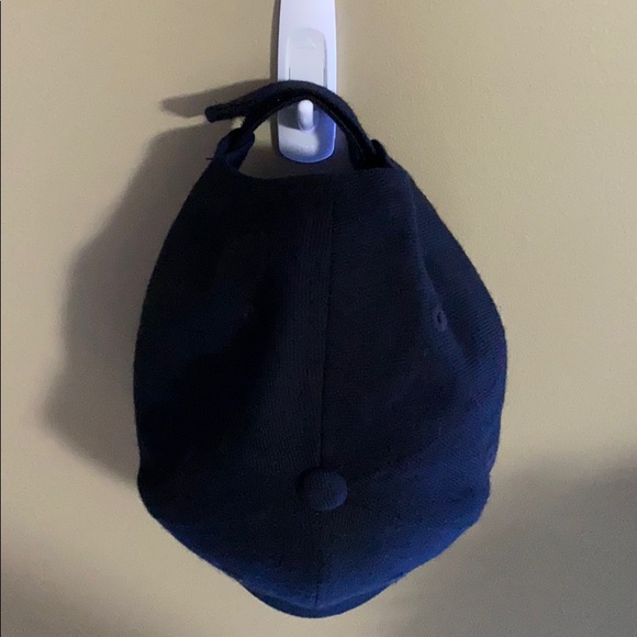 Black Hat - Picture 2 of 2